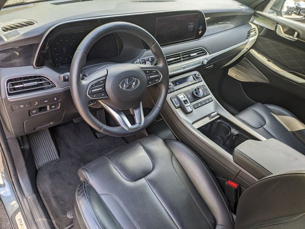 Used 2022 Hyundai Palisade Calligraphy image 11