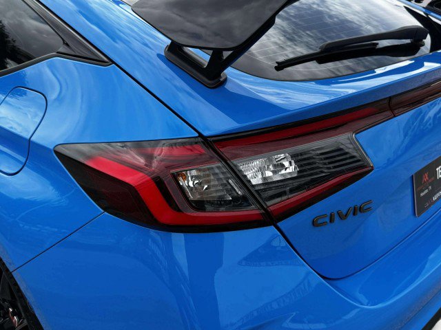 Used 2023 Honda Civic Type R image 15
