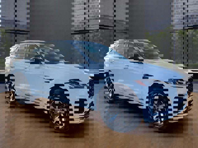 Certified 2025 Jaguar F-PACE R-Dynamic S image 2