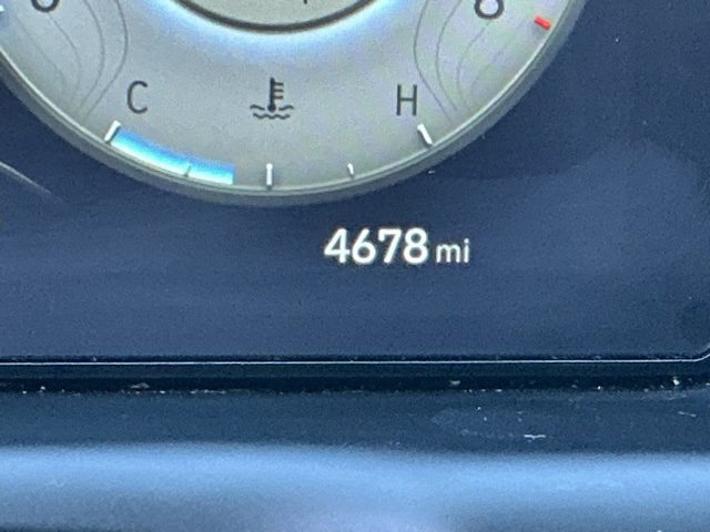 Used 2024 Hyundai Santa Cruz SEL w/ Activity Package image 16