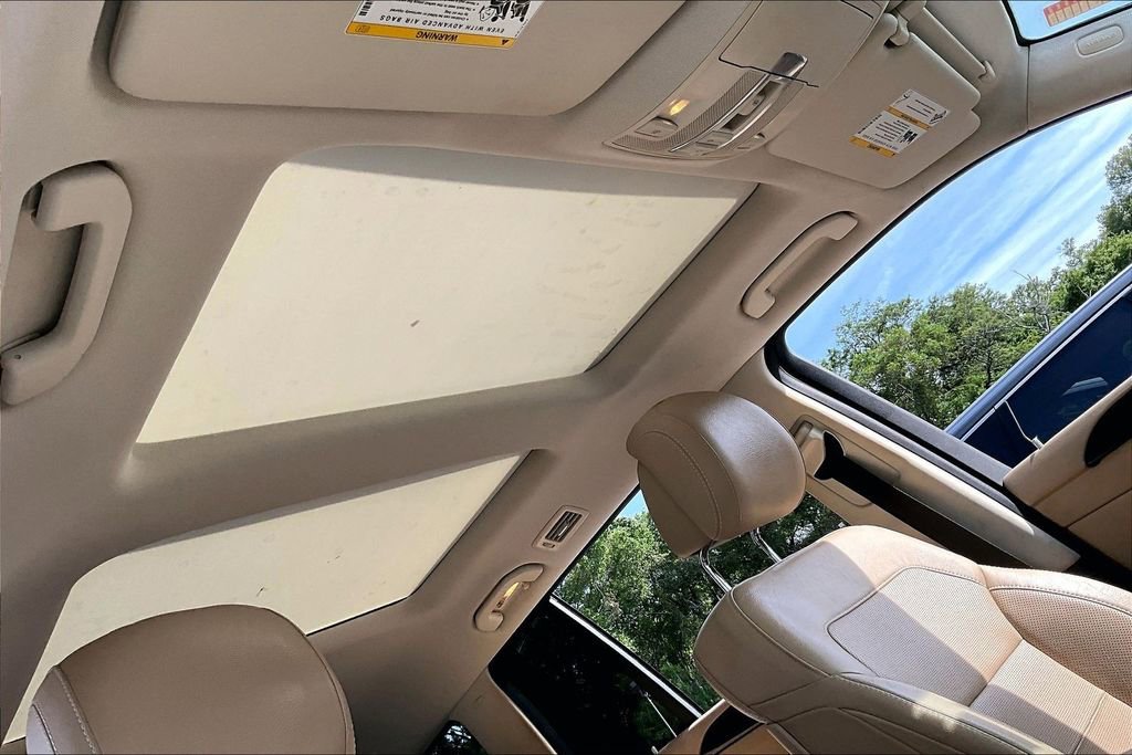 Used 2019 Mercedes-Benz GLS 550 4MATIC image 28