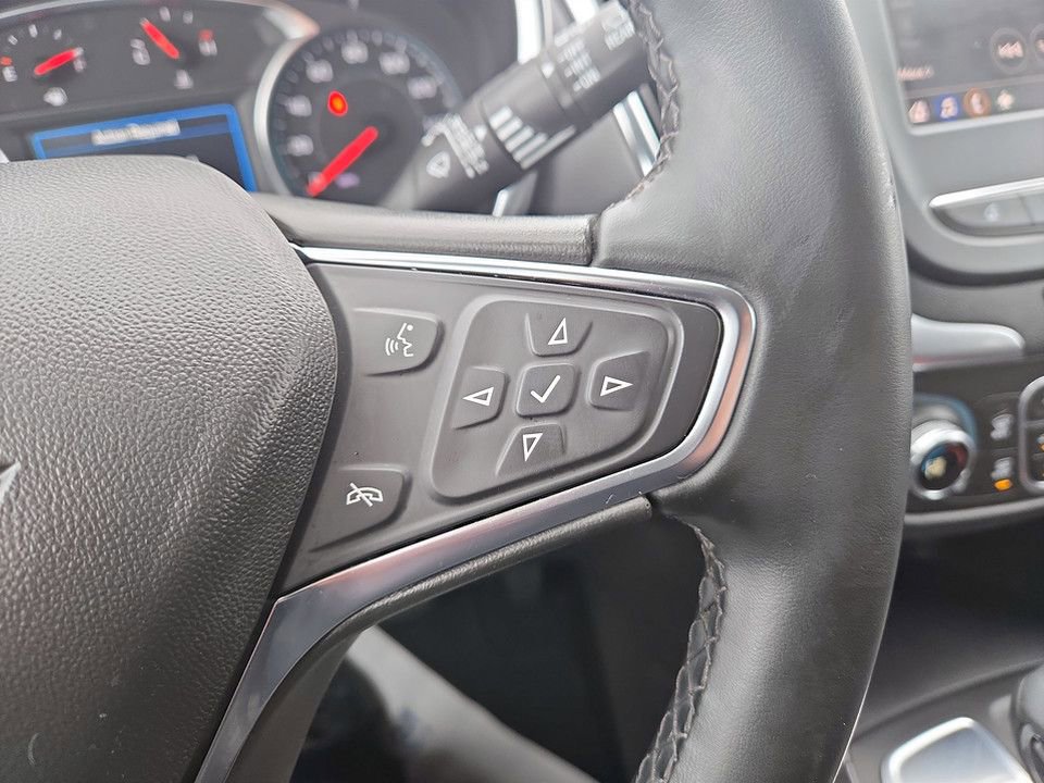 Used 2024 Chevrolet Equinox LT image 16