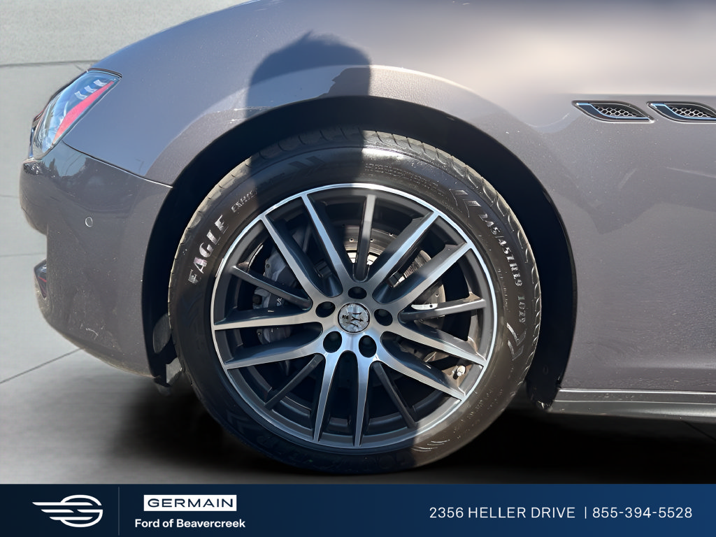 Used 2021 Maserati Ghibli S Q4 AWD/4WD image 28