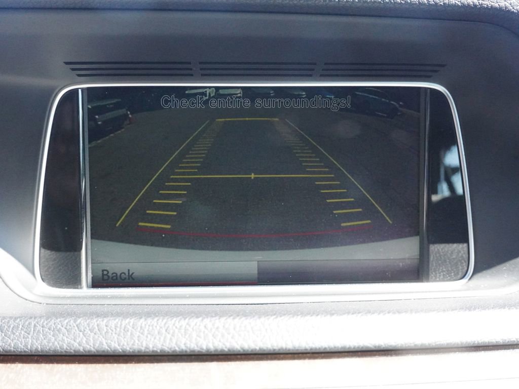 Used 2015 Mercedes-Benz E 350 4MATIC Sedan image 43