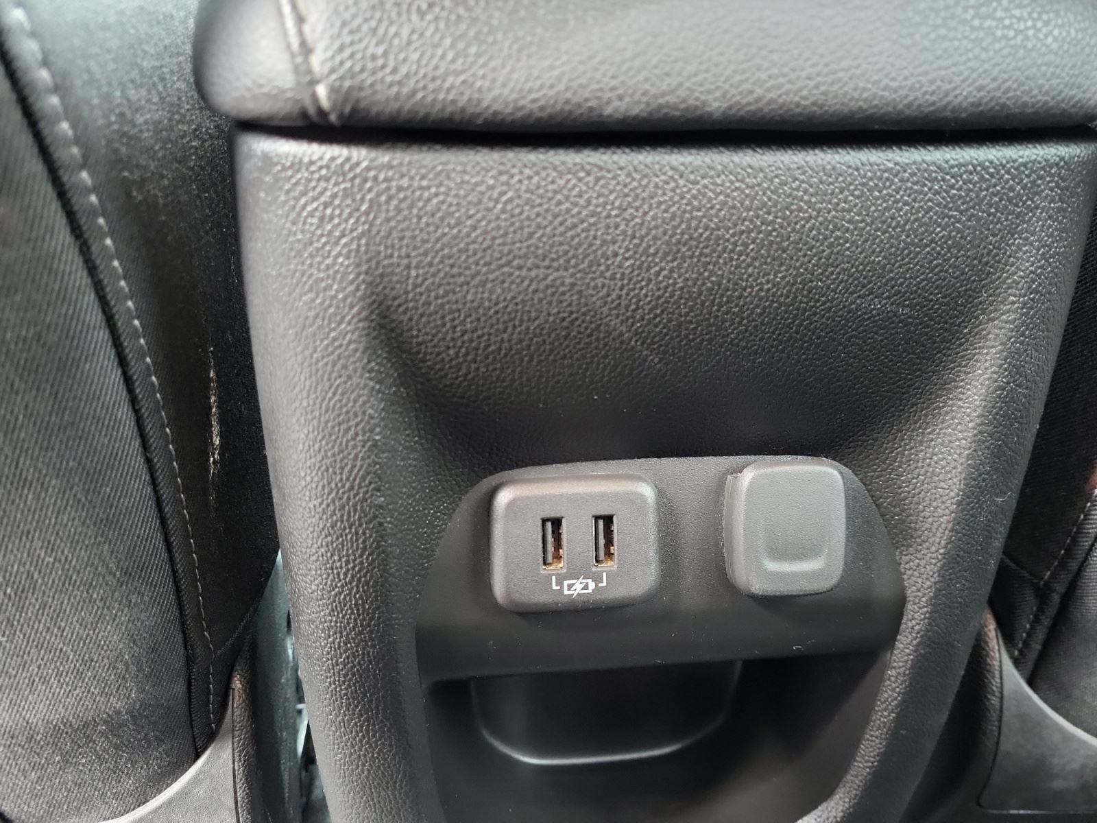 Used 2022 Chevrolet Colorado LT w/ LT Convenience Package image 20