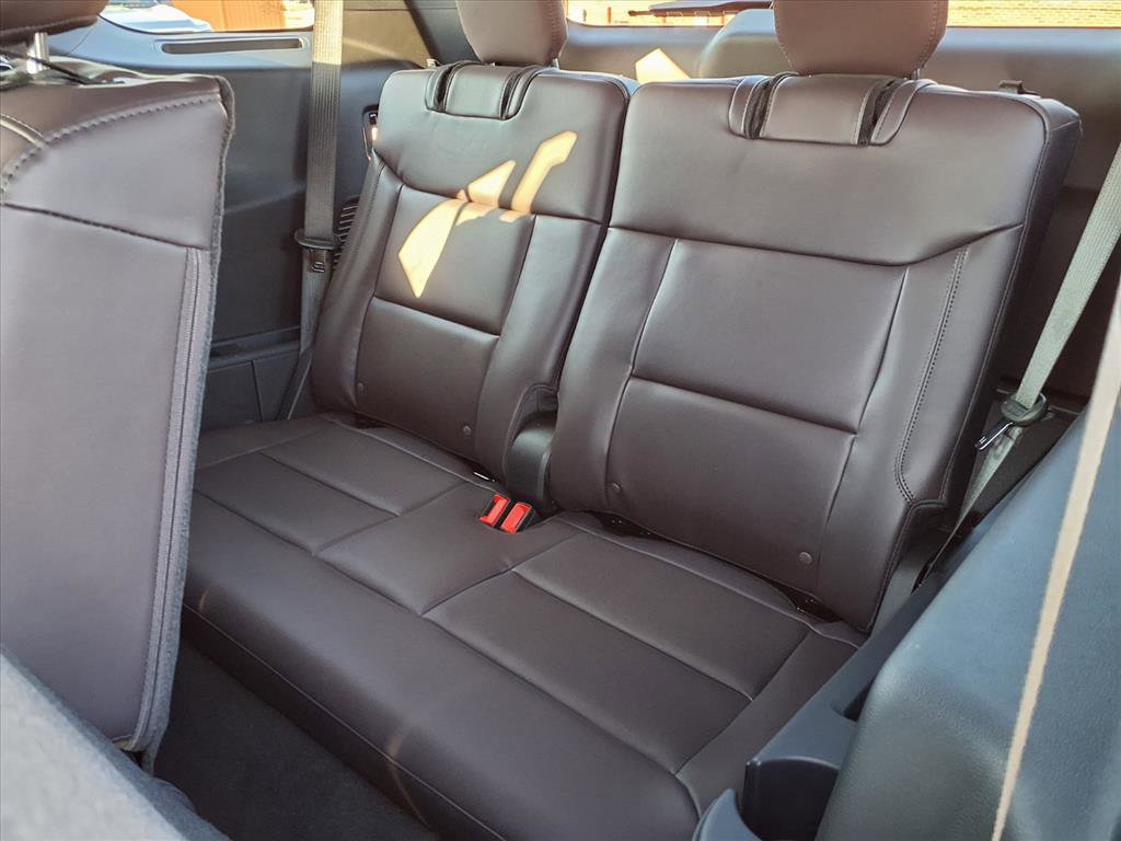 New 2026 Ford Explorer Platinum image 8