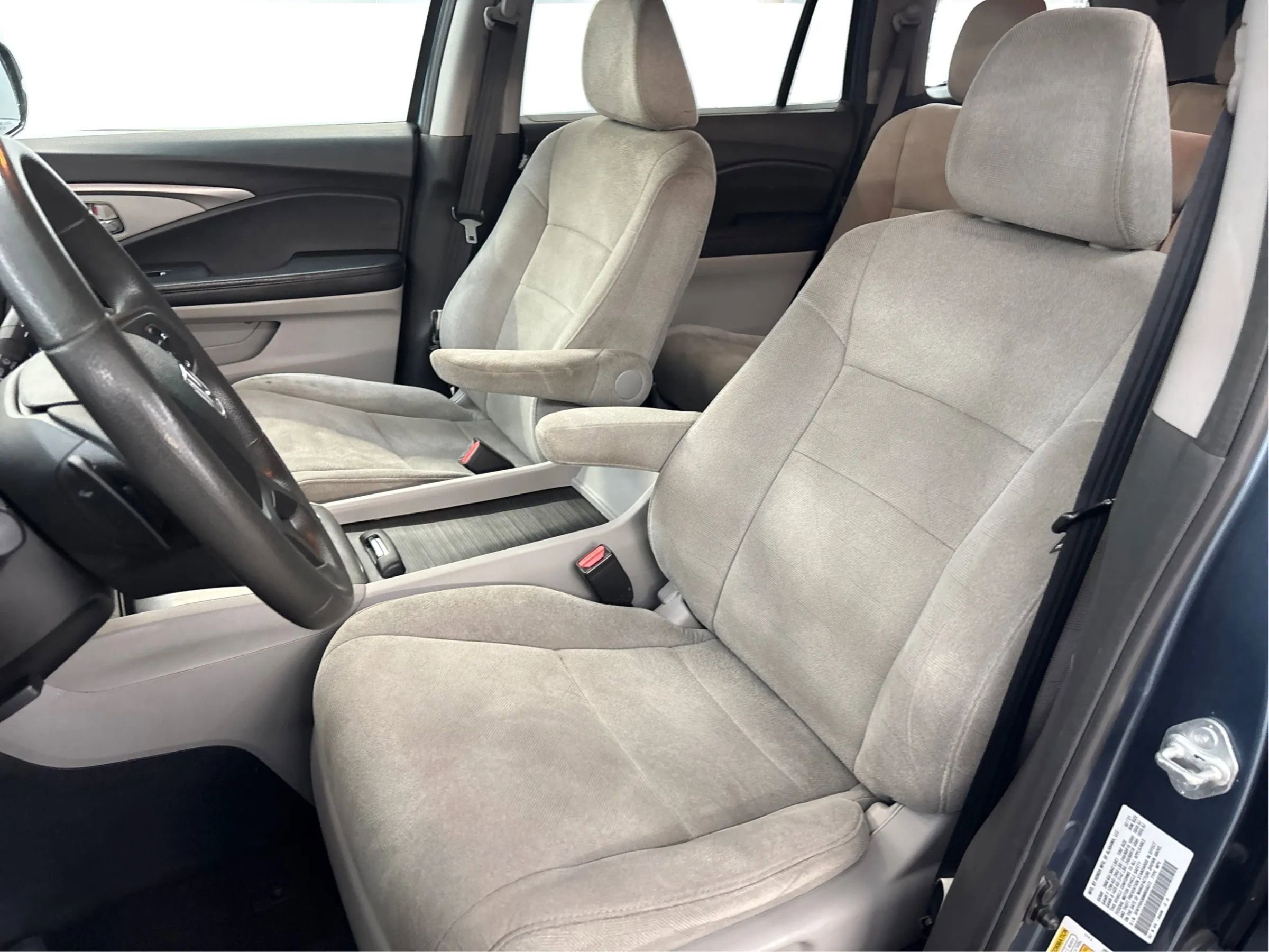 Used 2021 Honda Pilot EX image 13