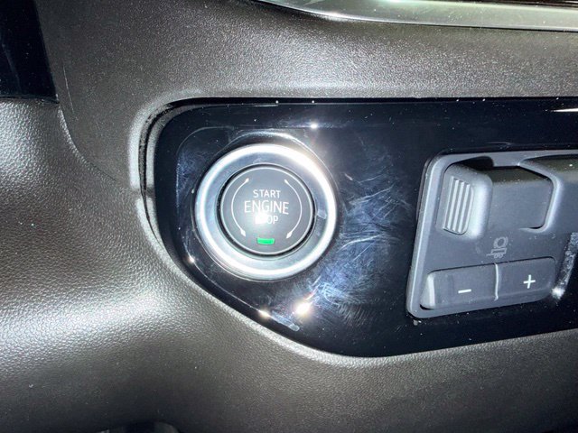Certified 2025 Chevrolet Silverado 1500 RST AWD/4WD image 14
