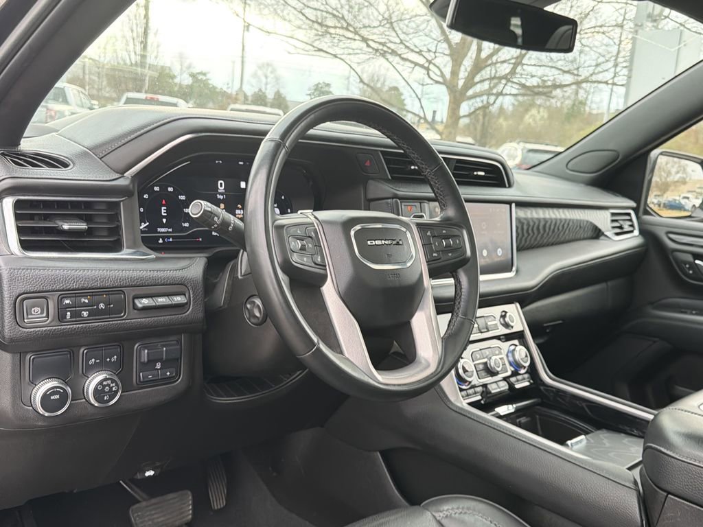 Used 2023 GMC Yukon Denali w/ Max Trailering Package image 10