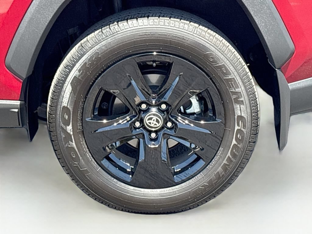 Certified 2025 Toyota RAV4 XLE AWD/4WD image 29