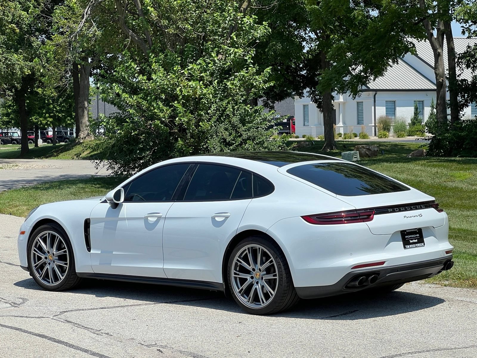 Certified 2018 Porsche Panamera 4S AWD/4WD image 3