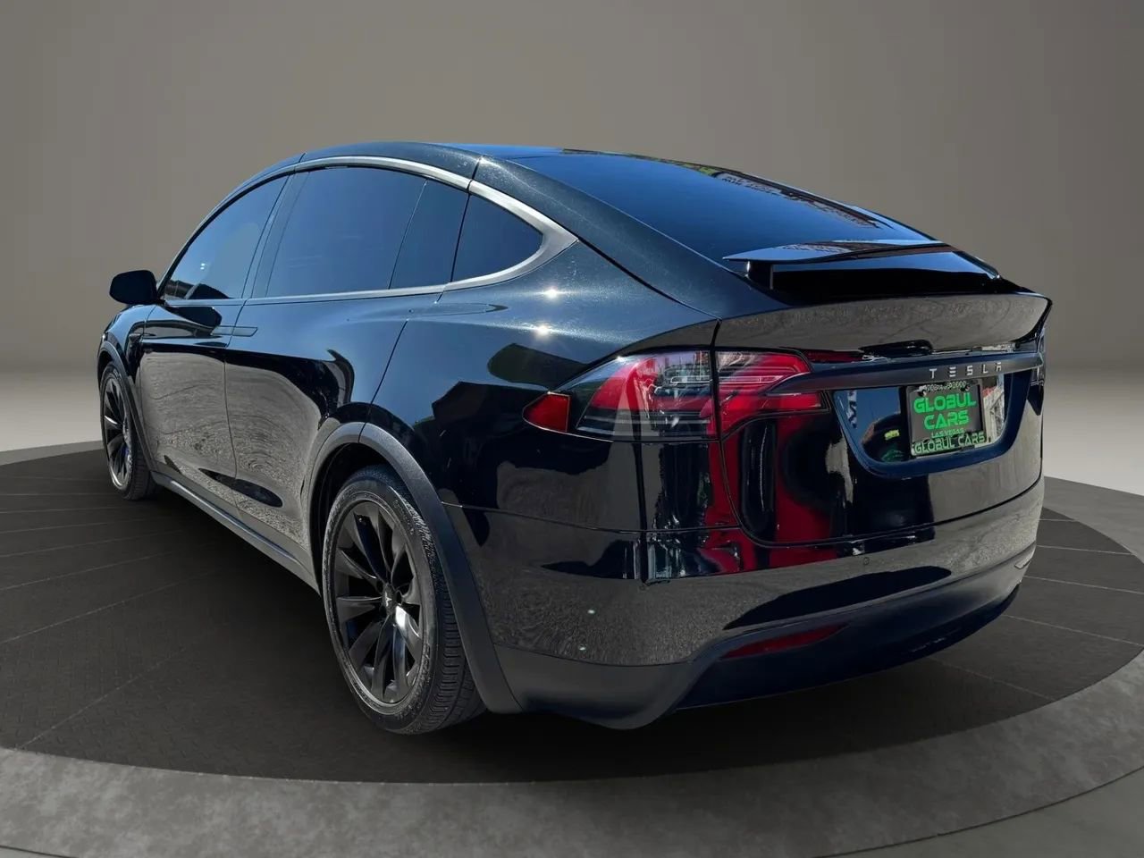 Used 2017 Tesla Model X 100D image 7