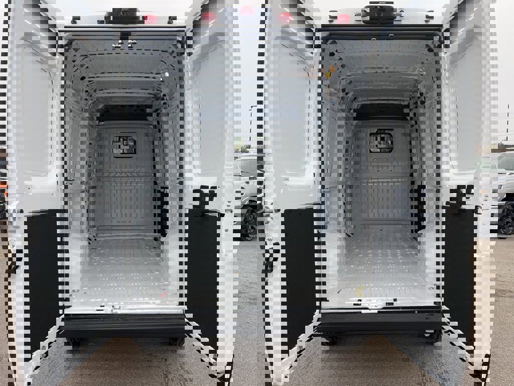 New 2026 RAM ProMaster 2500 image 13