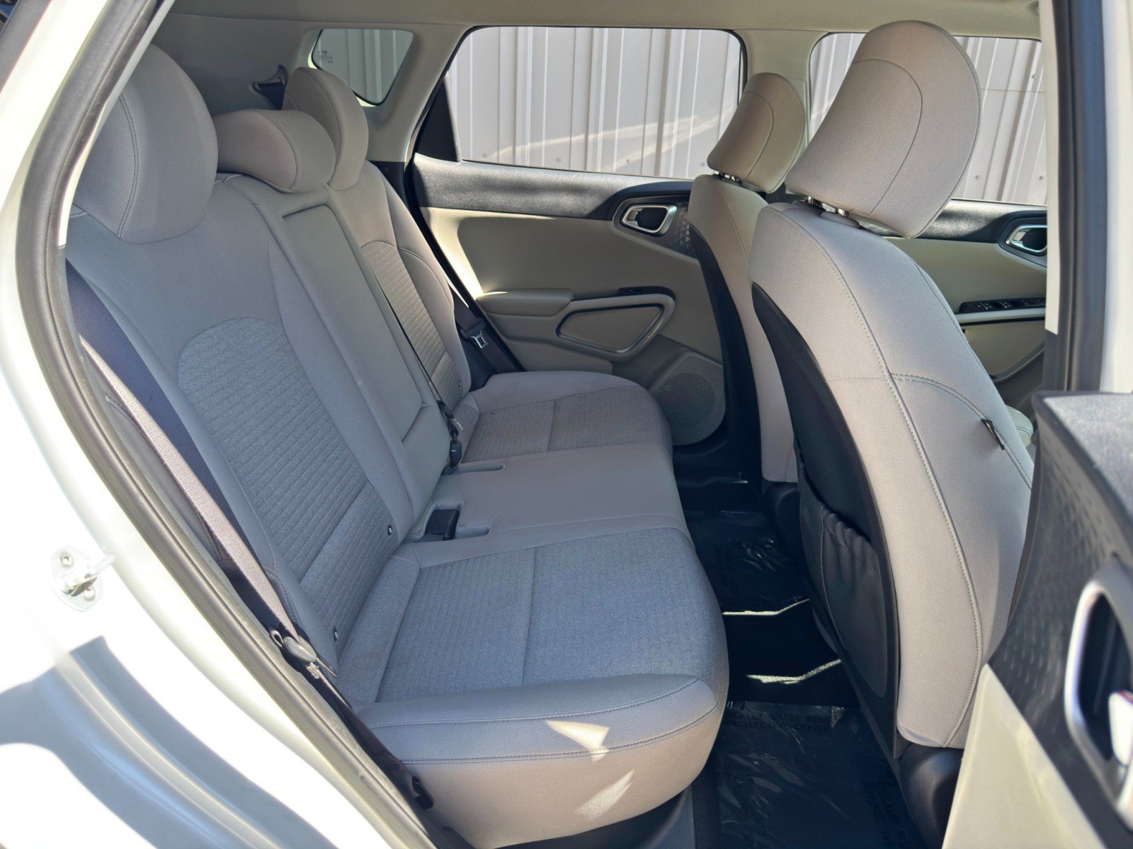 Used 2020 Kia Soul EX FWD image 35