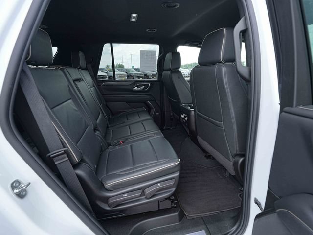 Used 2024 GMC Yukon SLT AWD/4WD image 25