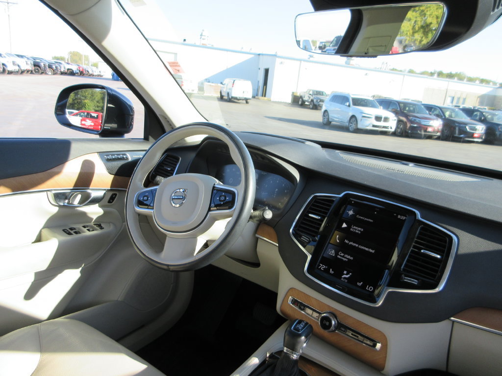 Used 2022 Volvo XC90 T6 Momentum w/ Advanced Package AWD/4WD image 26
