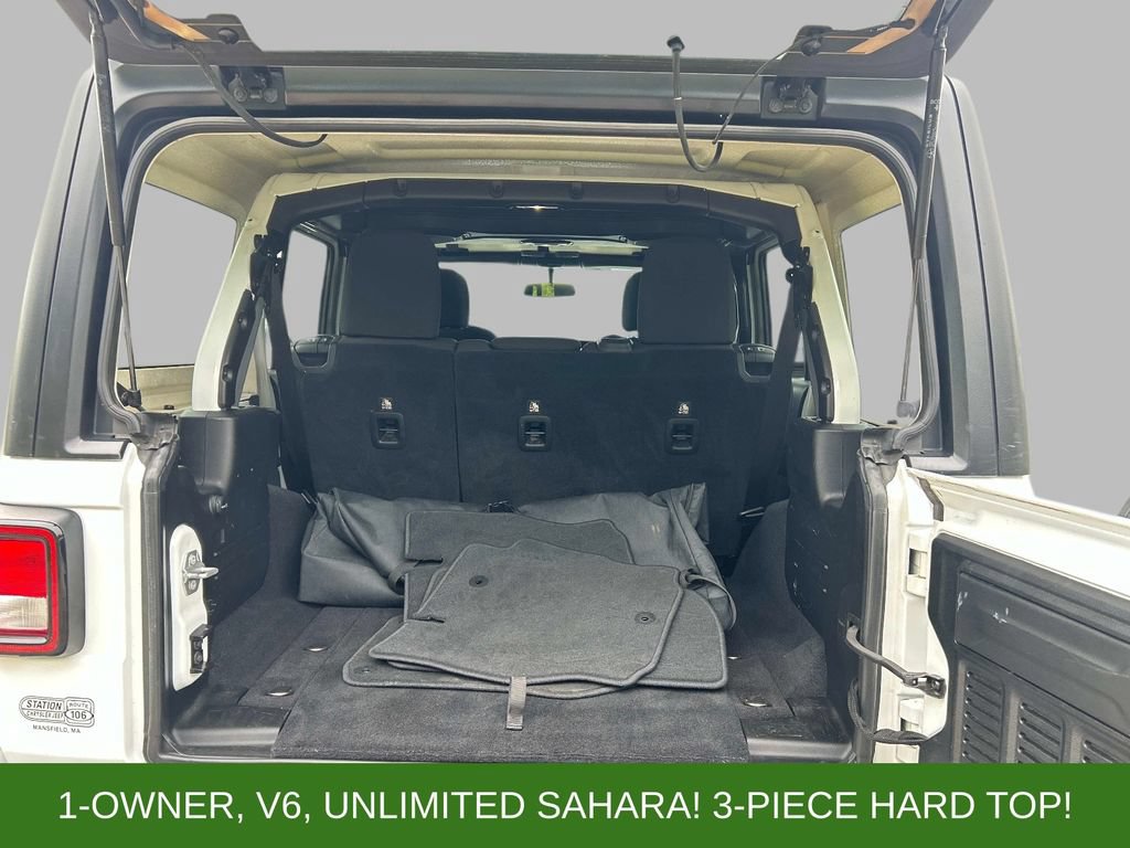 Used 2018 Jeep Wrangler Unlimited Sahara AWD/4WD image 11