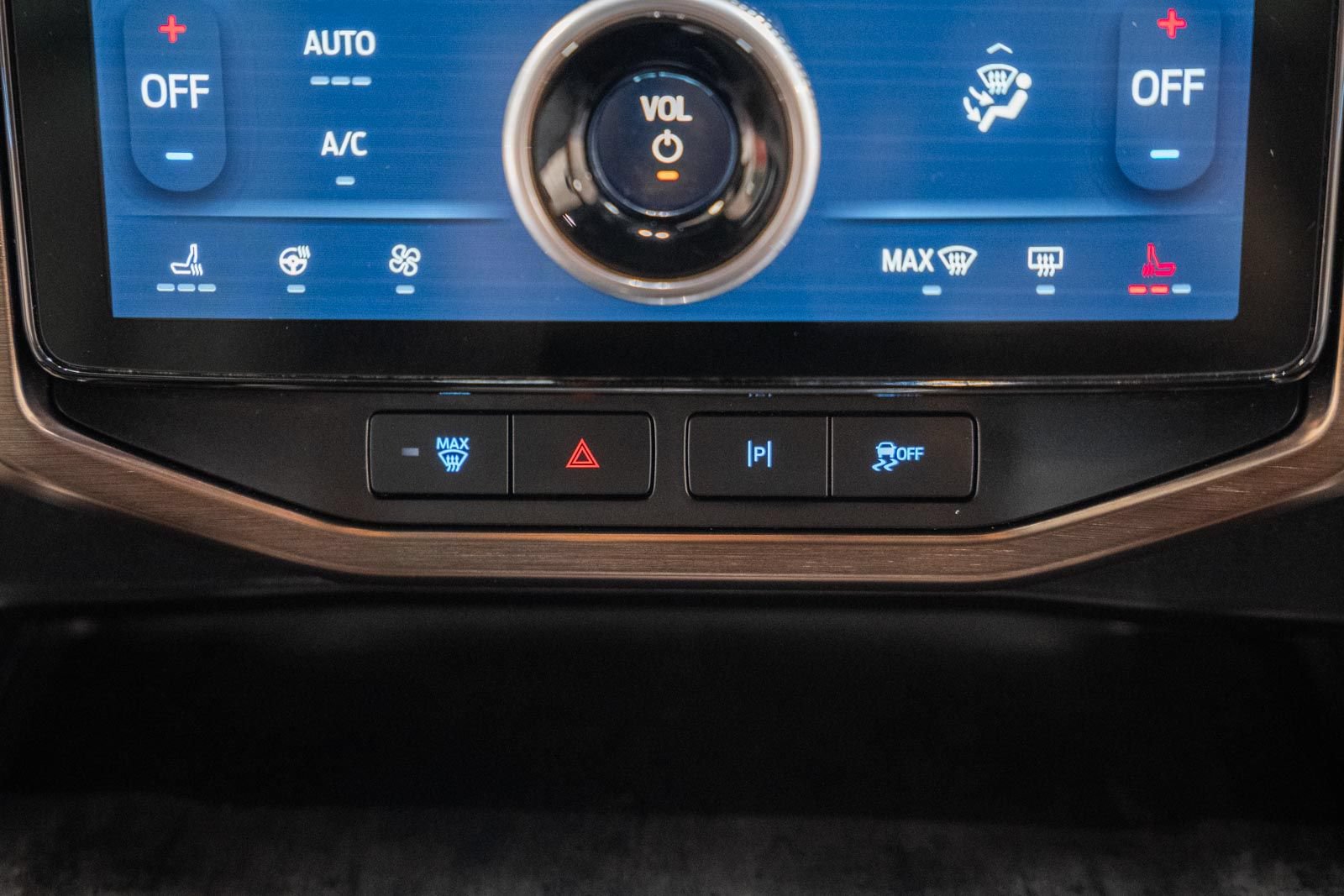Certified 2023 Ford F150 Lightning Lariat AWD/4WD image 26