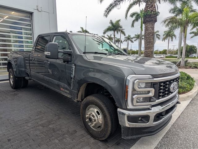 New 2026 Ford F350 XLT w/ XLT Premium Package AWD/4WD image 2