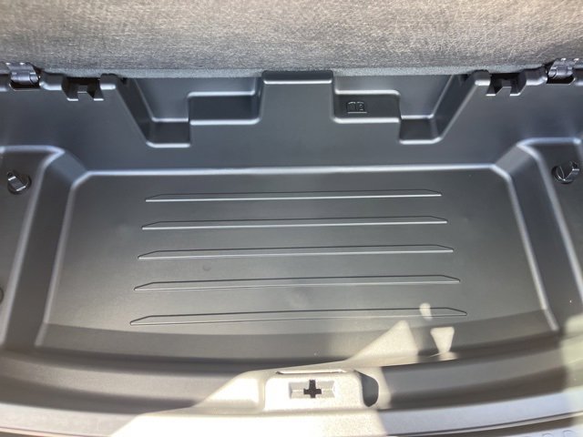 New 2026 Chevrolet Traverse RS w/ LPO, Floor Liner Package image 7