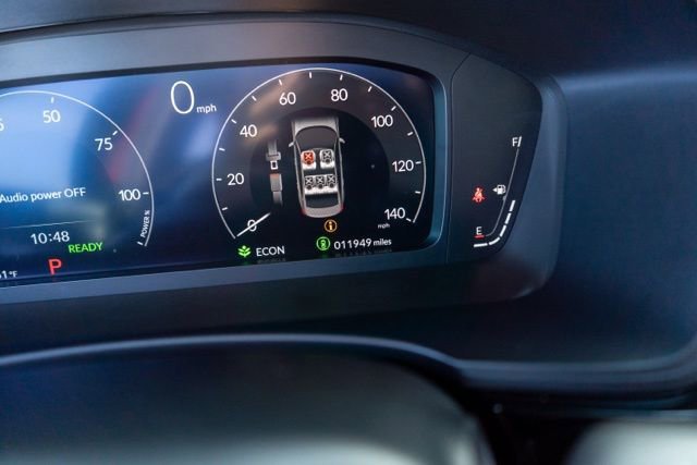 Used 2025 Honda Civic Sport Touring image 18