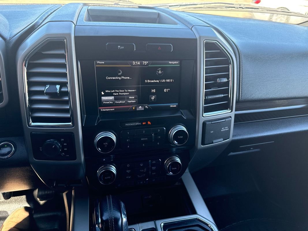 Used 2015 Ford F150 Lariat w/ Equipment Group 502A Luxury image 14