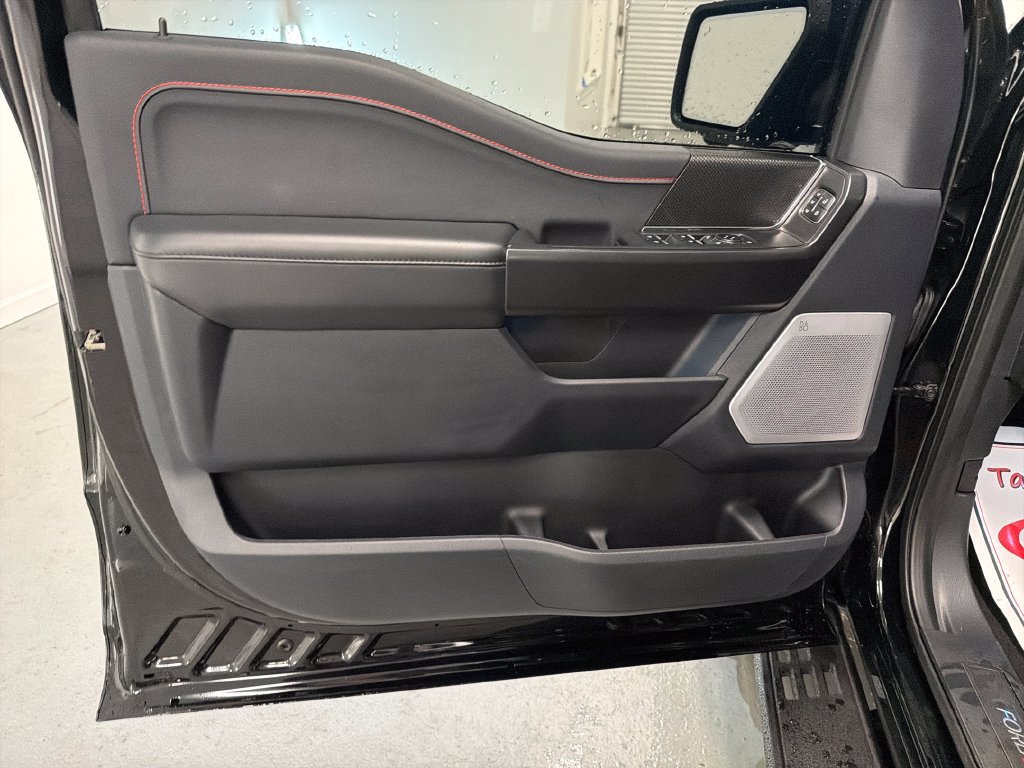 Used 2025 Ford F150 Raptor AWD/4WD image 12
