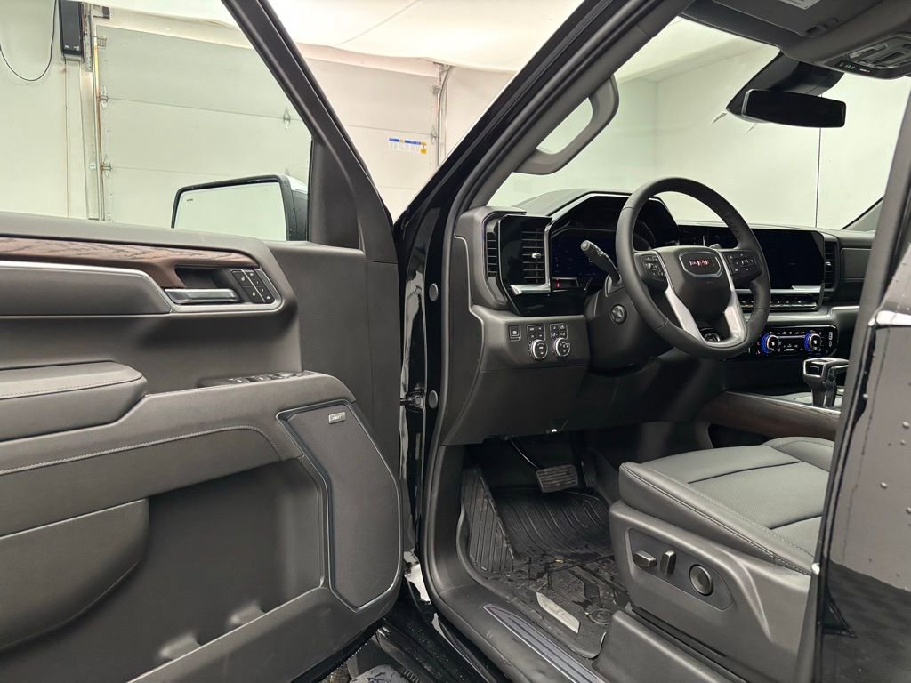 New 2026 GMC Sierra 1500 SLT w/ SLT Premium Plus Package image 15