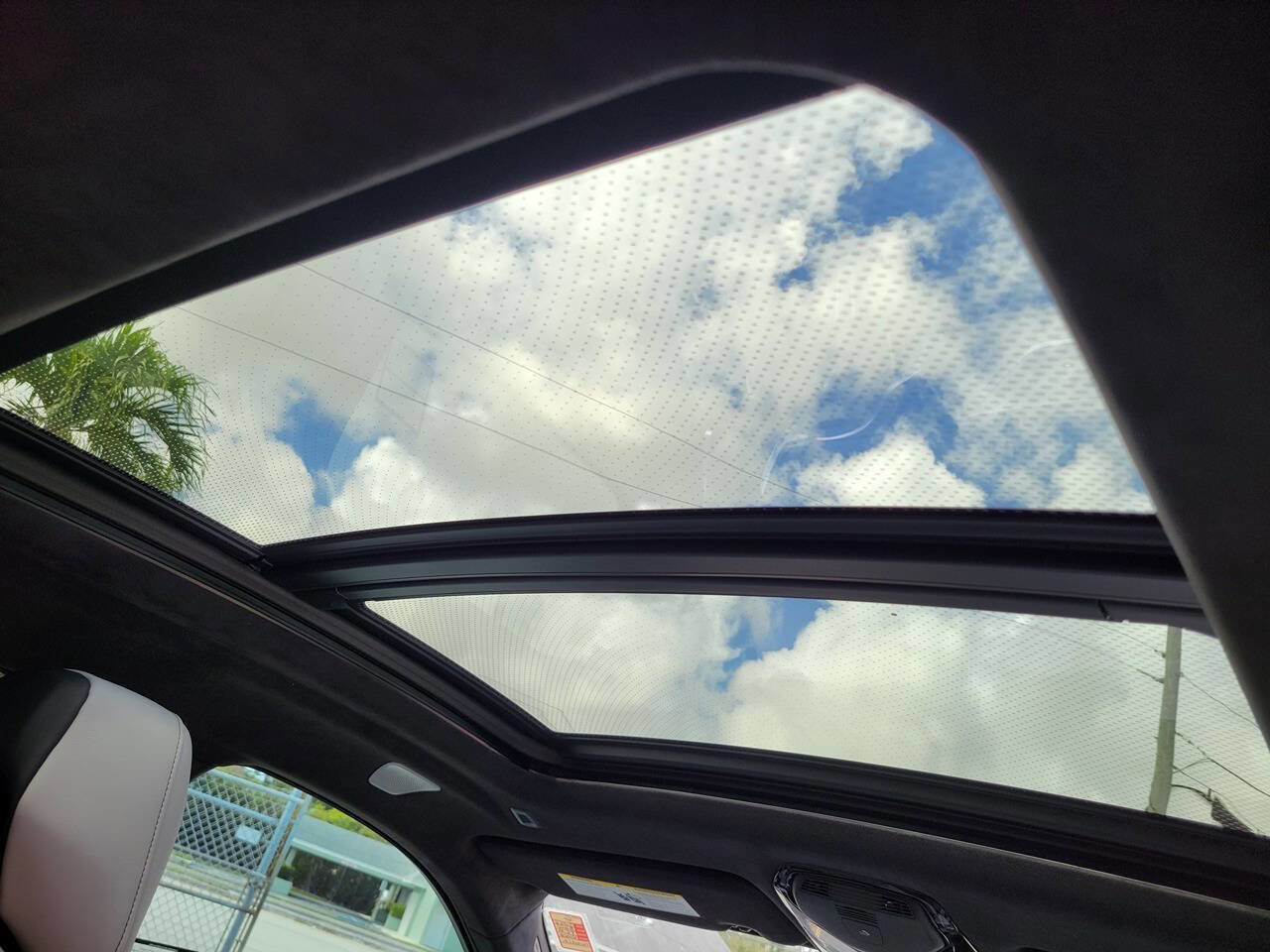 Used 2026 BMW X6 M Competition w/ Executive Package image 14