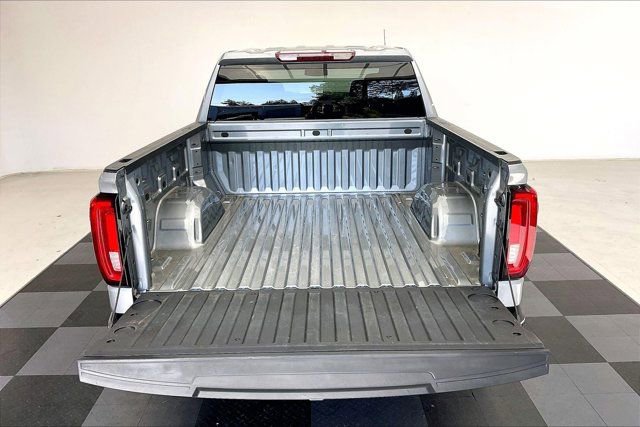 Used 2023 GMC Sierra 1500 SLT w/ SLT Premium Package AWD/4WD image 26