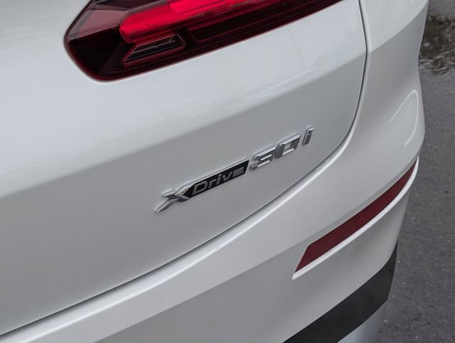 Used 2025 BMW X4 xDrive30i image 12