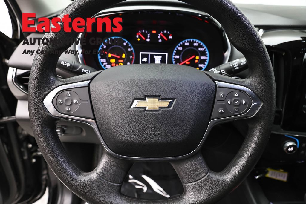 Used 2018 Chevrolet Traverse LS AWD/4WD image 10
