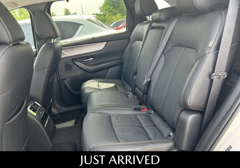 Used 2024 MAZDA CX-90 Plug-In Hybrid w/ Preferred AWD/4WD image 2