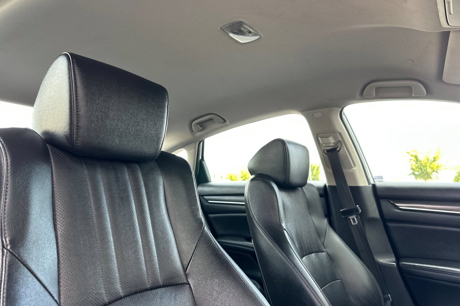 Used 2021 Honda Accord Sport Special Edition image 16