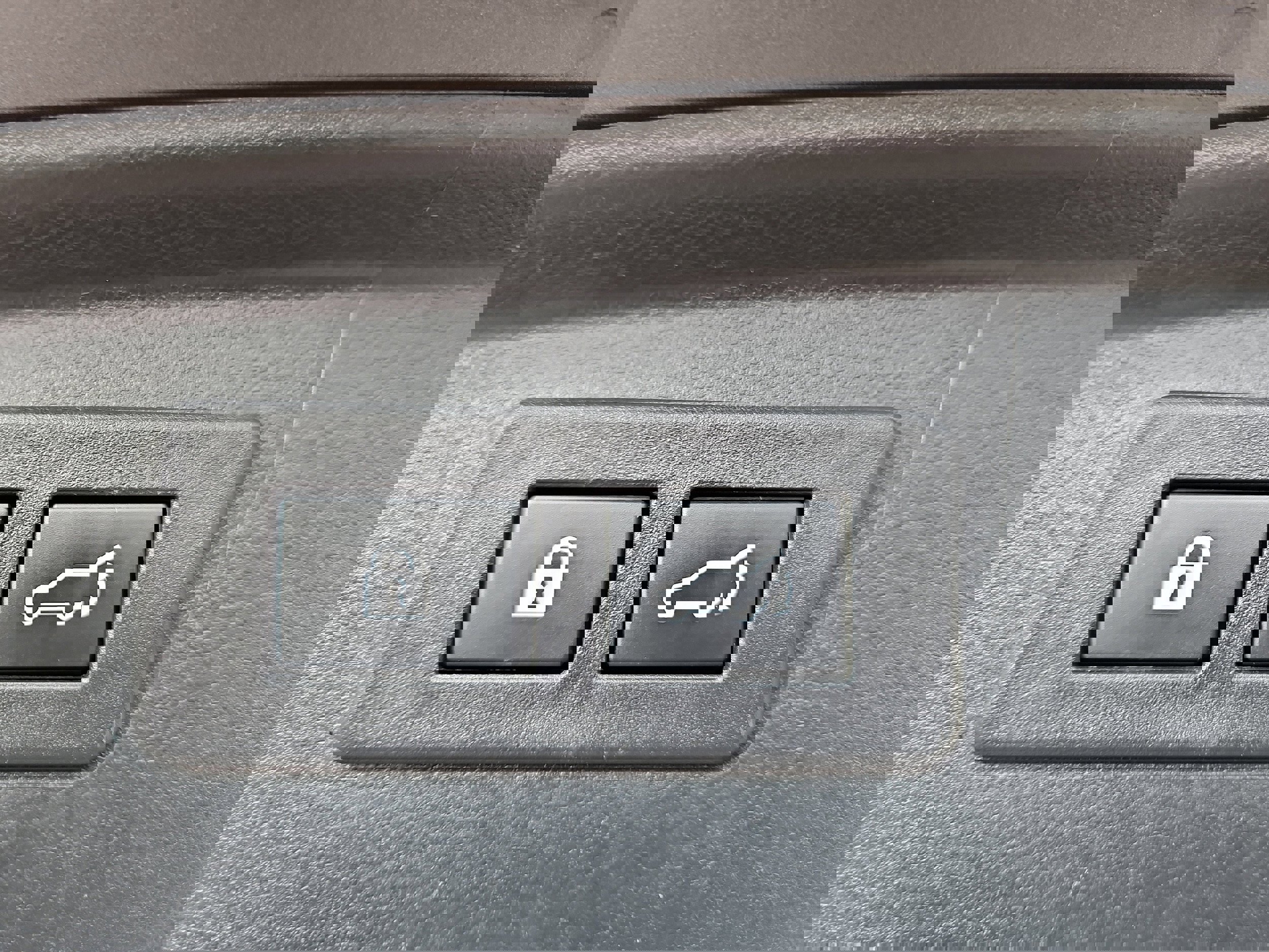 Used 2020 Subaru Outback Limited w/ Popular Package #2 image 14