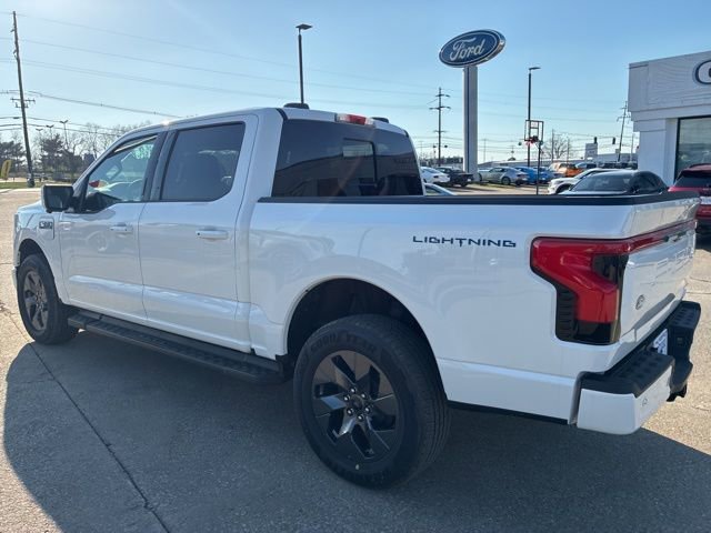 New 2025 Ford F150 Lightning Lariat w/ Max Trailer Tow Package image 5