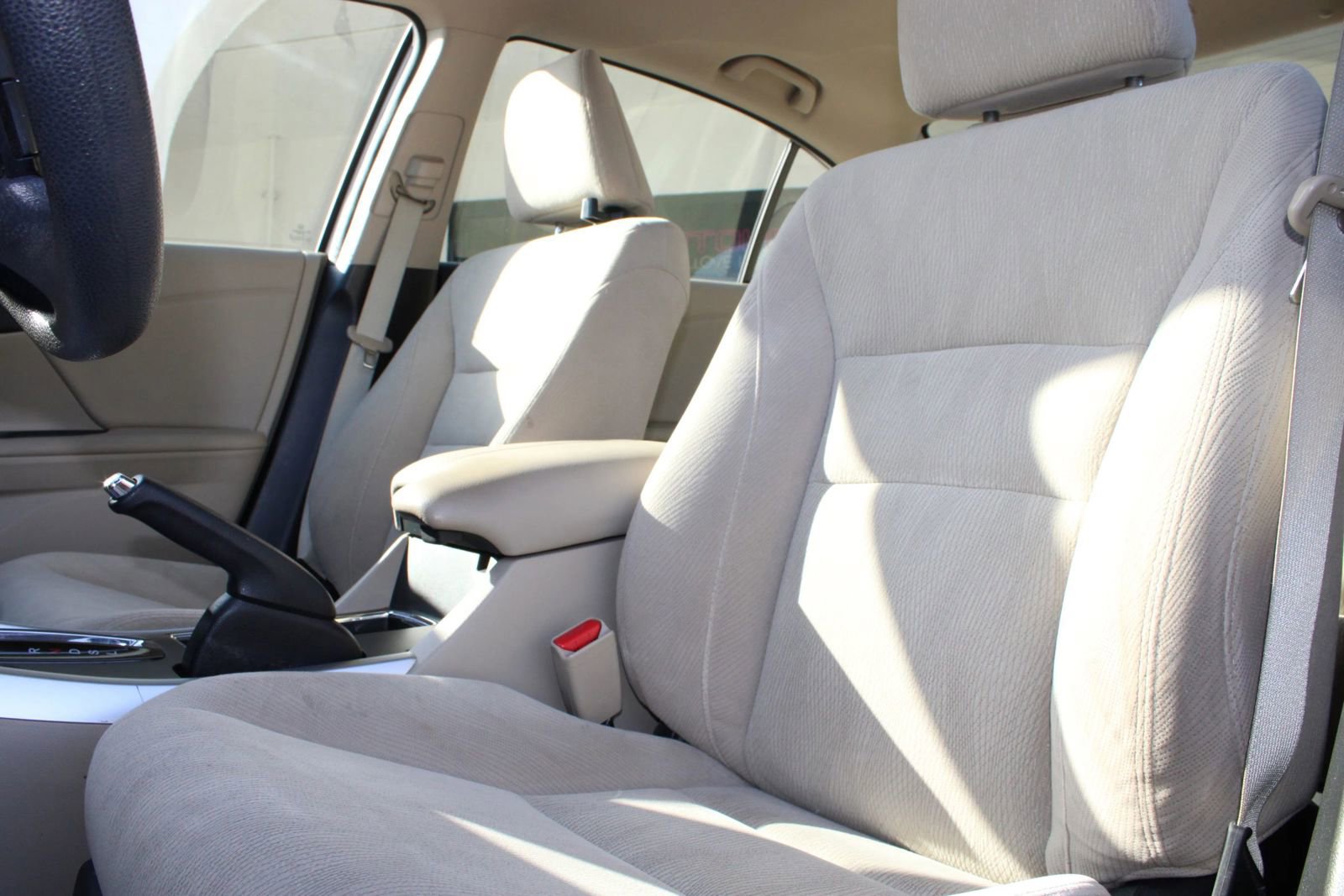 Used 2014 Honda Accord EX image 11