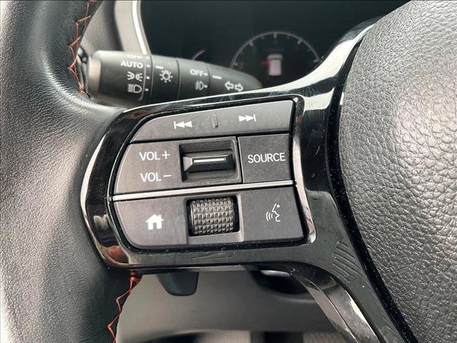 Used 2025 Honda Pilot Sport image 20
