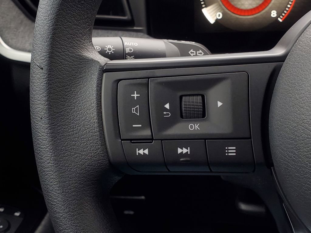 New 2026 Nissan Kicks SV AWD/4WD image 16