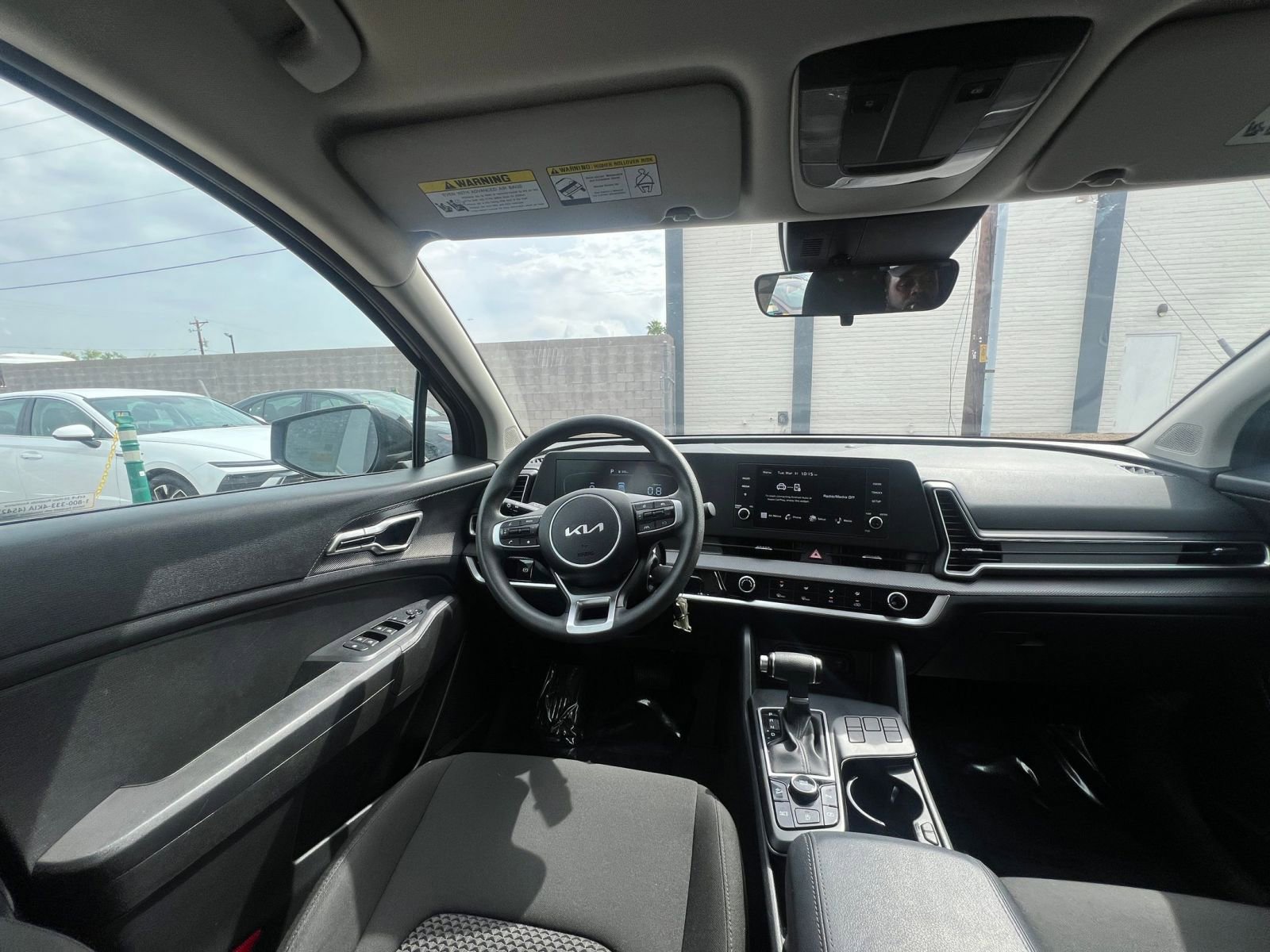Used 2025 Kia Sportage LX FWD image 34