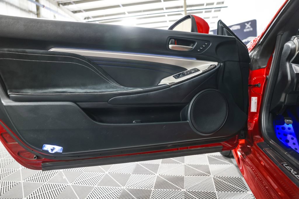 Used 2015 Lexus RC F w/ Premium Package RWD image 30