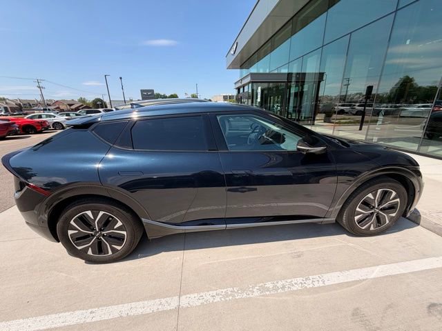 Used 2023 Kia EV6 Wind w/ Wind Technology Package AWD/4WD image 6