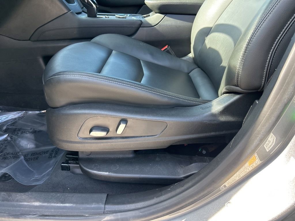 Used 2021 Cadillac XT6 Luxury FWD image 16