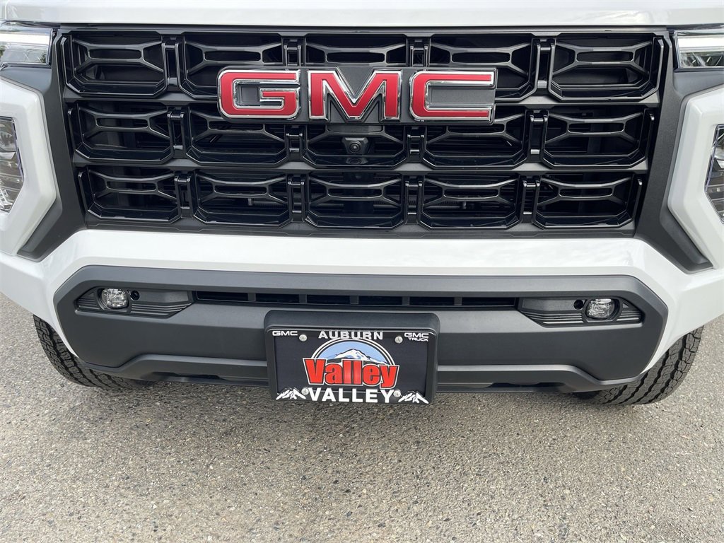 New 2025 GMC Canyon Elevation w/ Convenience Package image 30