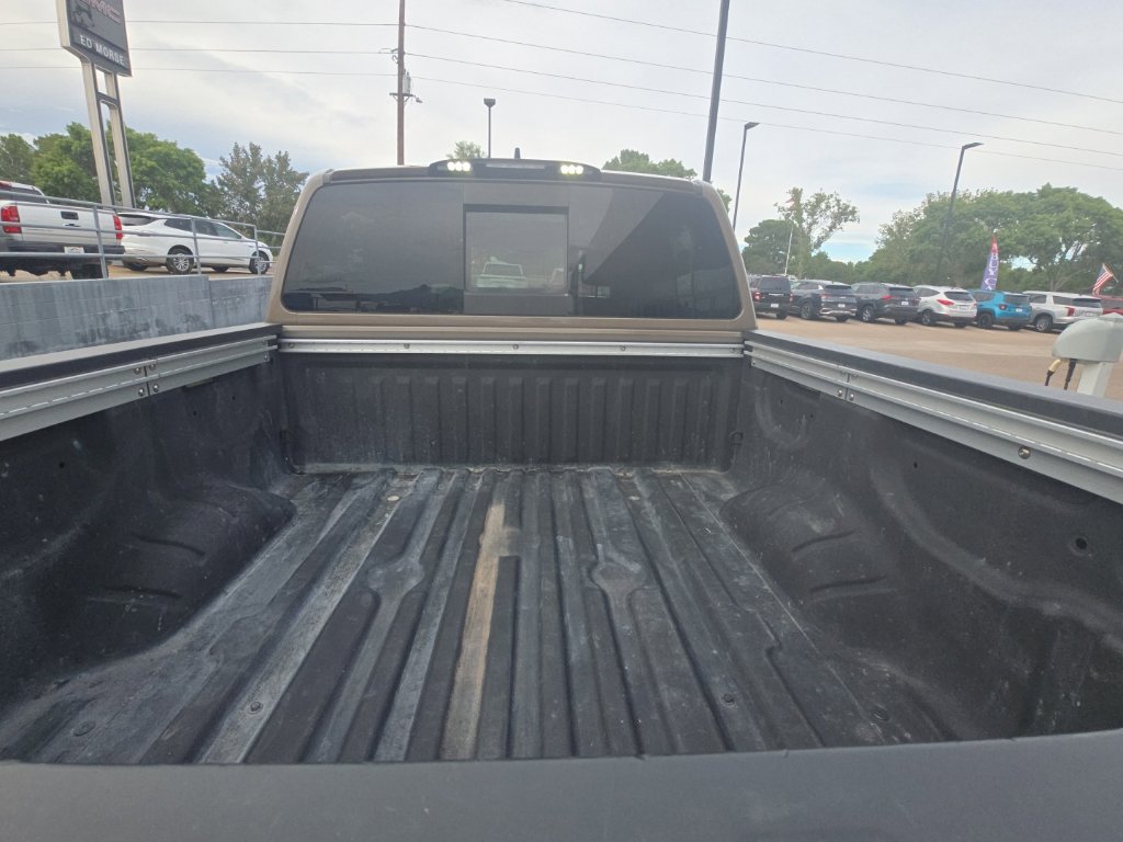 Used 2022 Nissan Titan PRO-4X w/ Pro-4x Convenience Package AWD/4WD image 42