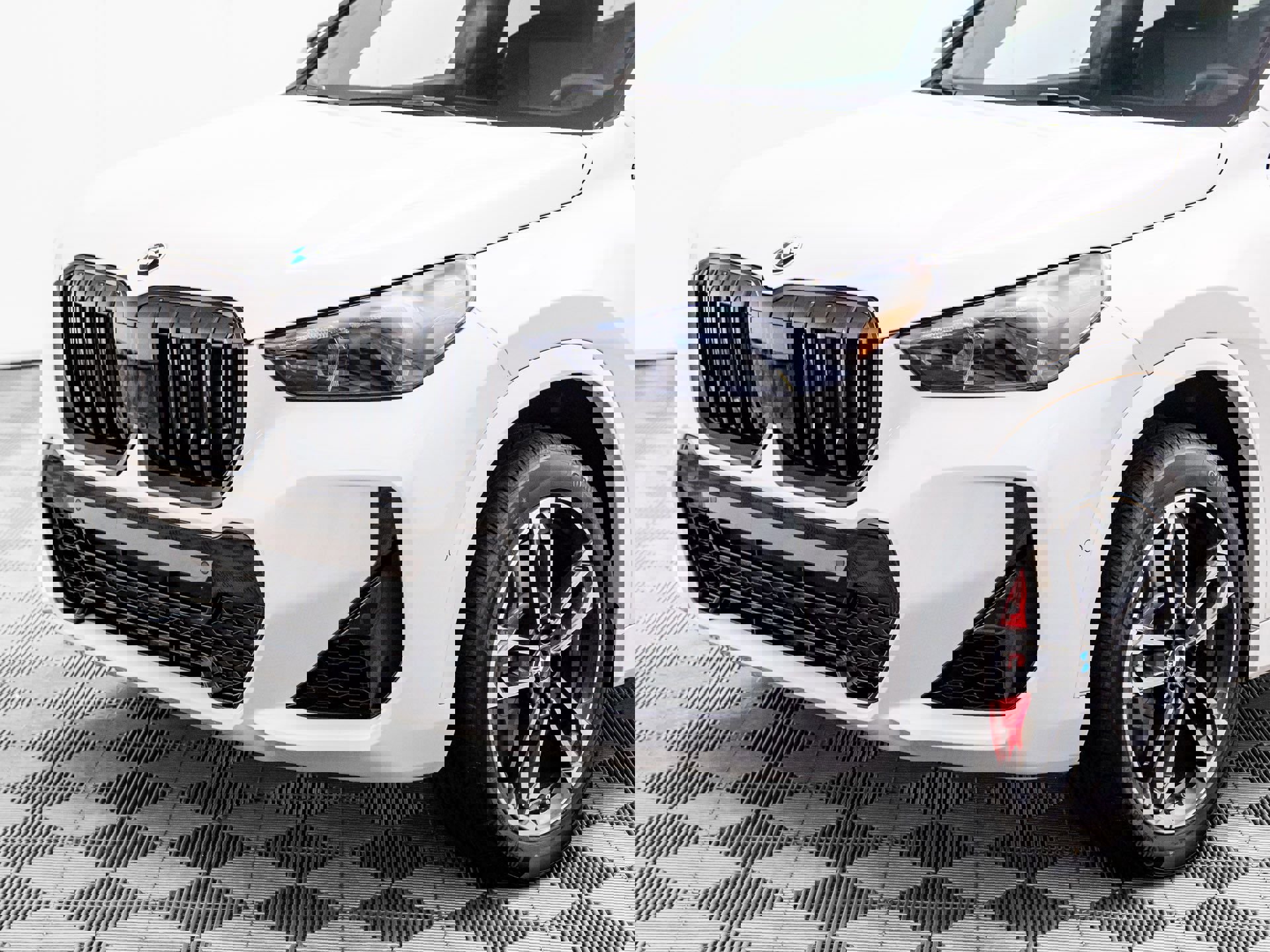 Used 2026 BMW X1 xDrive28i image 36