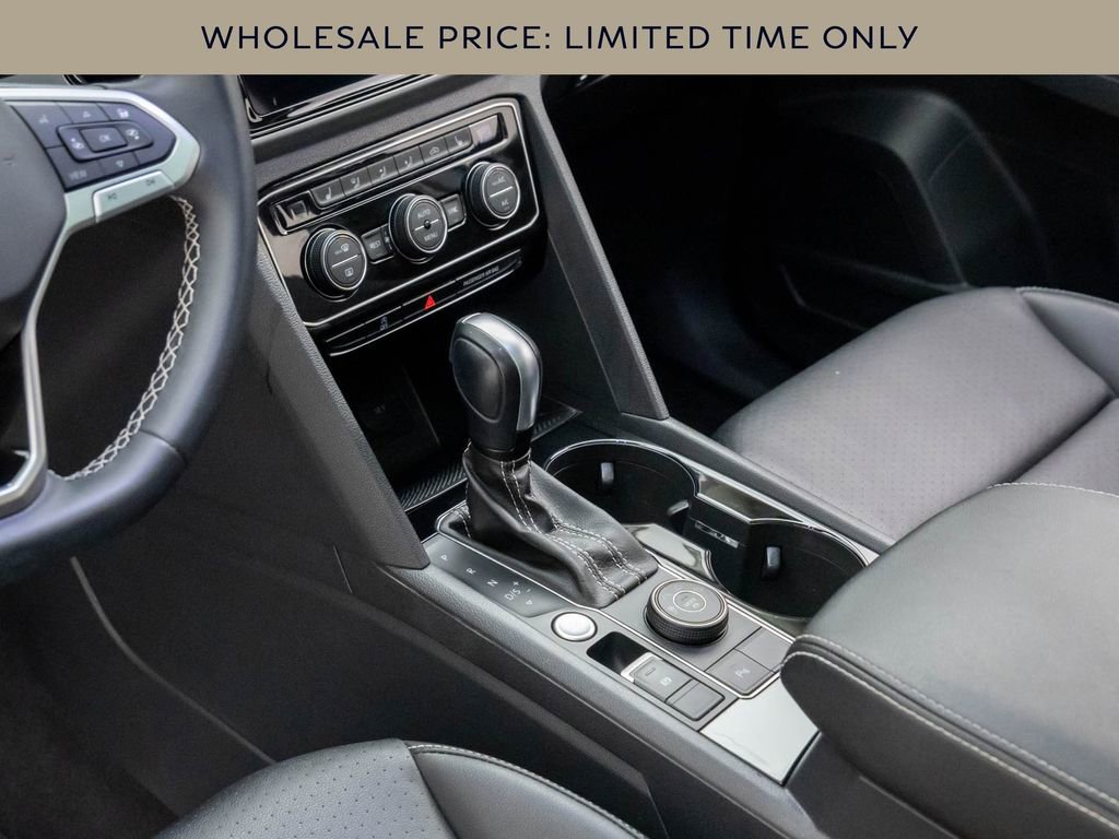 Used 2023 Volkswagen Atlas SEL image 11