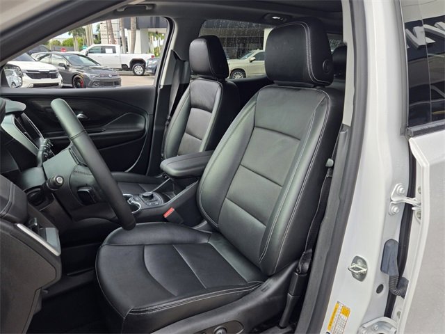 Certified 2023 GMC Terrain SLT w/ Tech Package image 13