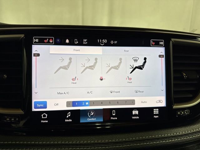 Used 2023 Chrysler Pacifica Touring-L image 20