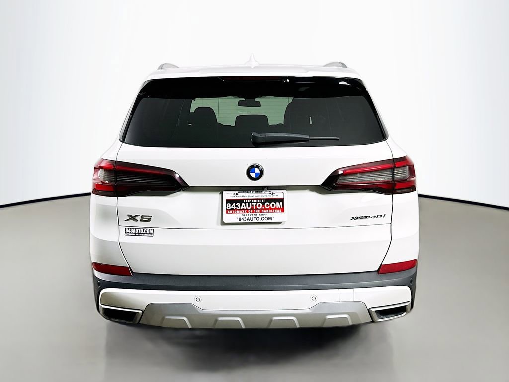 Used 2022 BMW X5 xDrive40i w/ Executive Package AWD/4WD image 6